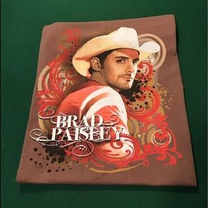 Brad Paisley T-Shirt Adult Med Brown NWOT Tour